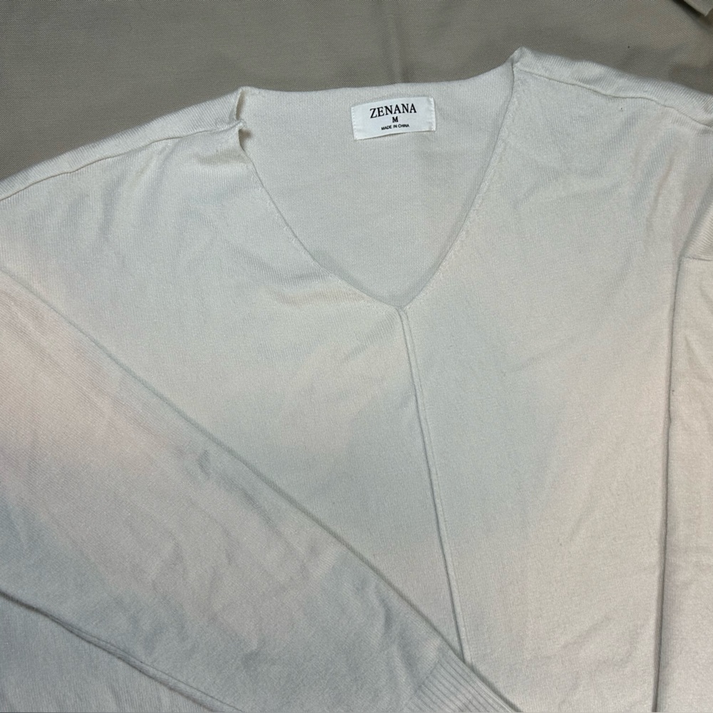 Zenana Outfitters Off-White V-Neck Sweater